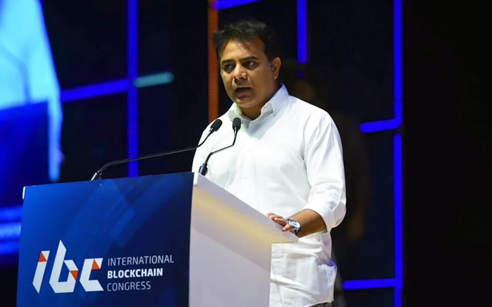 Minister-KT-Rama-Rao-addressed-in-International-Blockchain-Congress-in-Hyderabad-03-08-2018-03-1